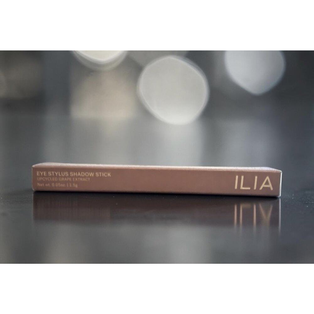 ILIA Eye Stylus Shadow Stick REGAL 0.05 oz / Full Size NIB